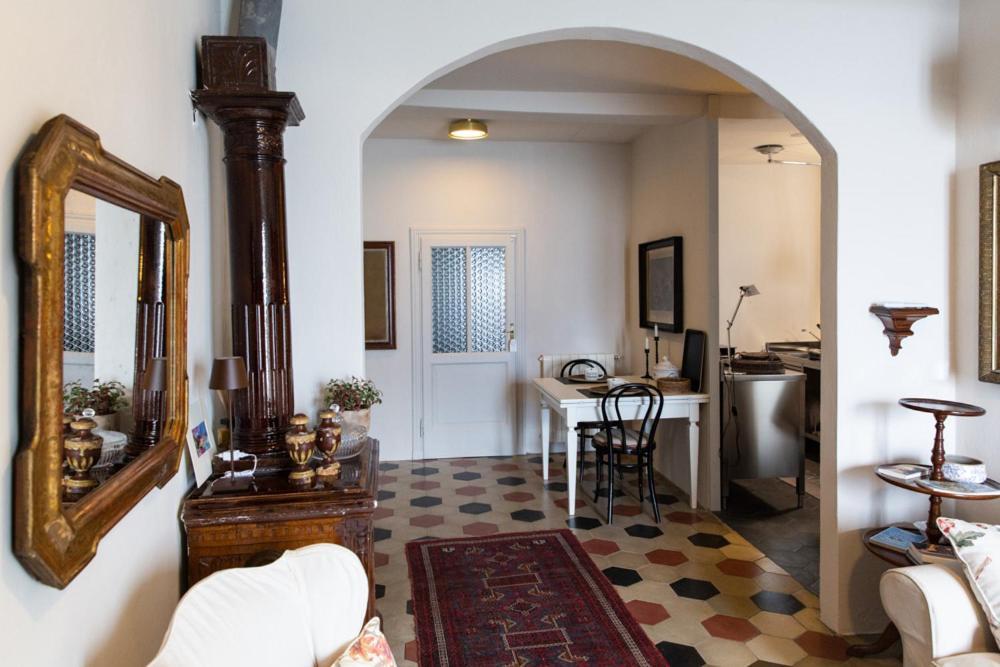 Varenna Caffe Apartment المظهر الخارجي الصورة